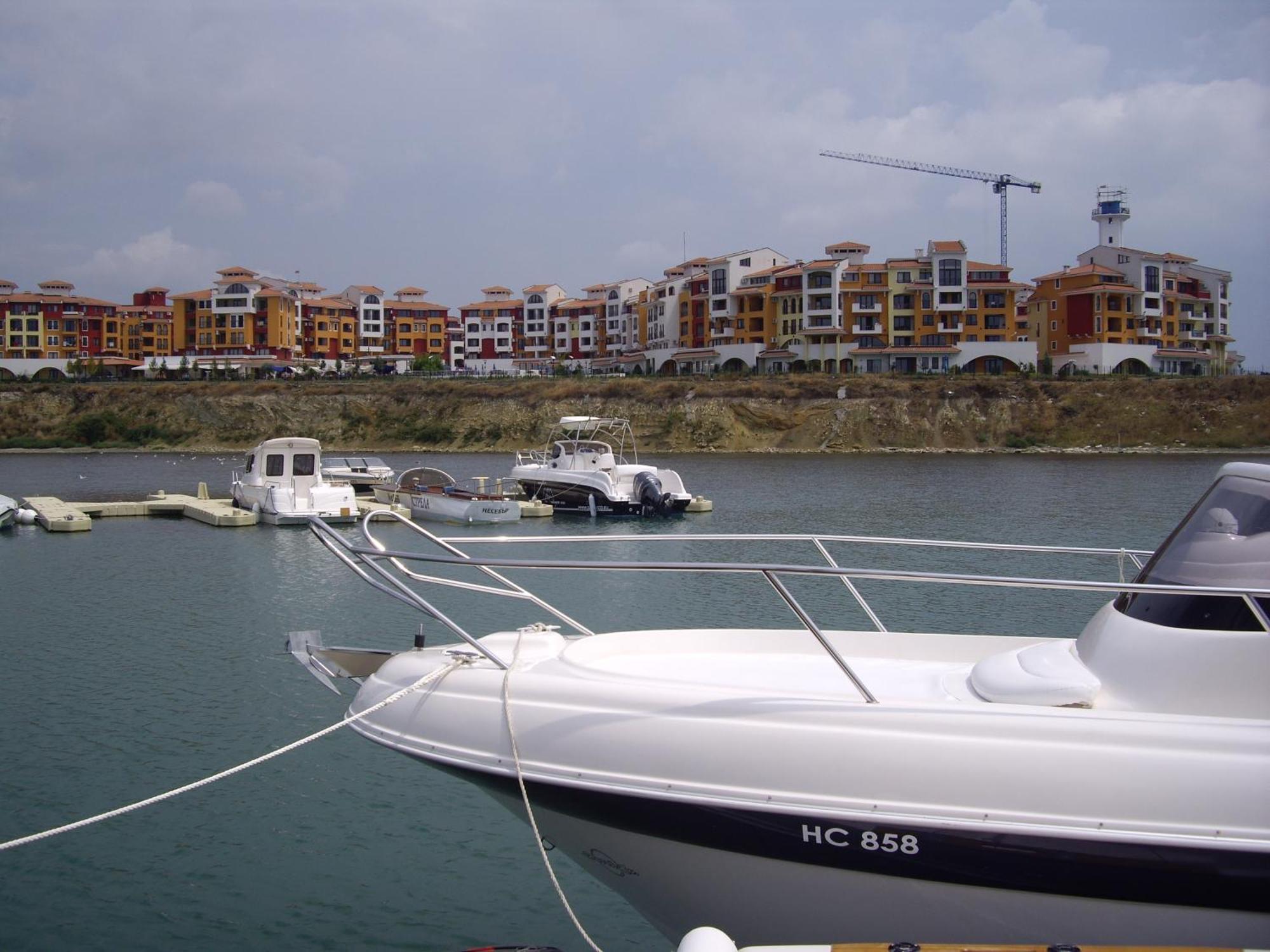 Studio Deluxe In Marina Cape 4 Stars Complex 33 7 Aheloy Εξωτερικό φωτογραφία